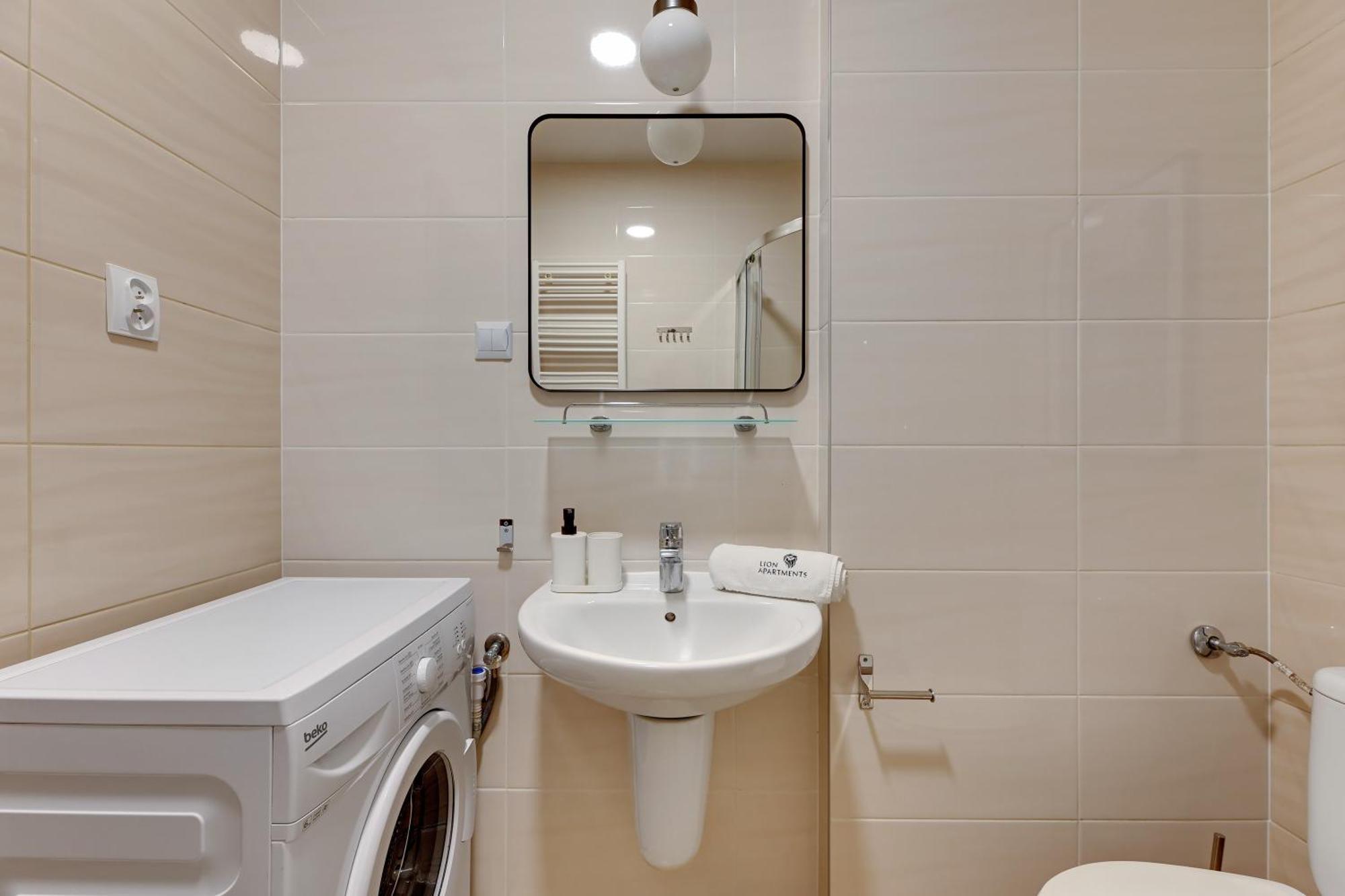 Lion Apartments - Palm Beach With Parking Sopot Exterior photo